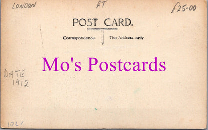 London Postcard - Sheen, Upper Richmond Road   SW15329