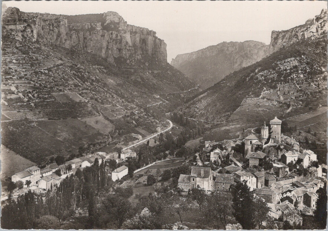 France Postcard - Gorges Du Tarn, Peyrelau, Le Rozier SW15928