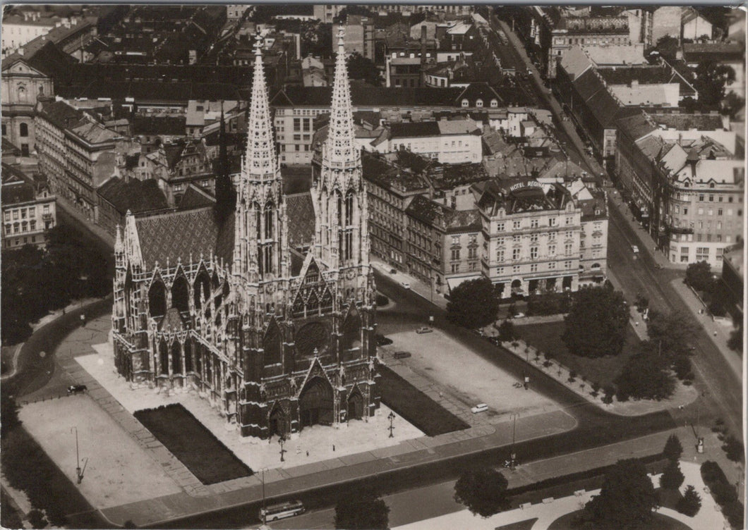 Austria Postcard - Vienna, Hotel Regina, Kremslehner SW15951