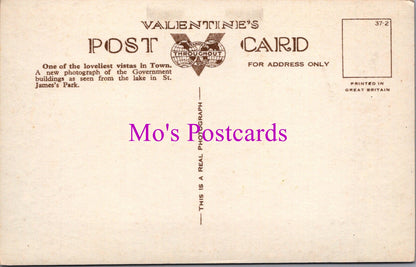 London Postcard - St James's Park   SW14193