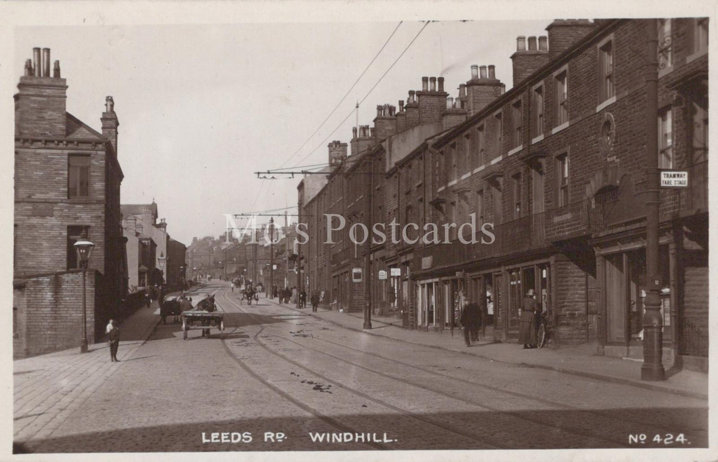 Yorkshire Postcard - Leeds Road, Windhill, Shipley, Bradford   XT977