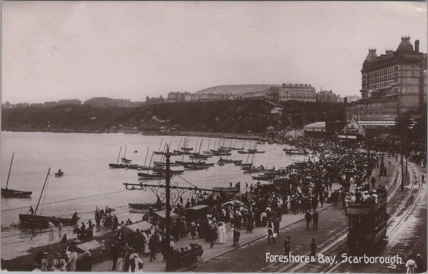 Yorkshire Postcard - Foreshore and Bay, Scarborough  XT222