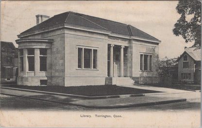 America Postcard - Library, Torrington, Connecticut   XT337