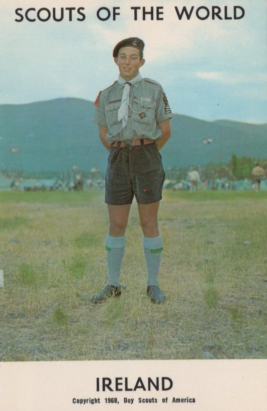 Ireland Postcard: Scouts of the World Irish Boy Scout Uniform and Beret  XT2155