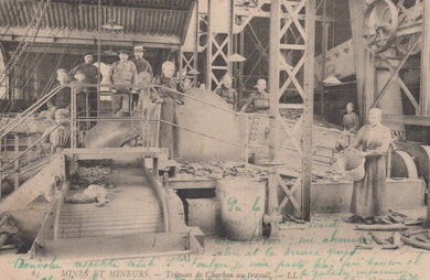 France Postcard - Mines Et Mineurs, Trieuses De Charbon Au Travail  SW20805