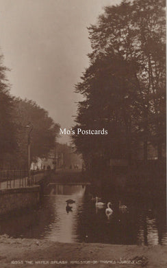 London Postcard - The Water Splash, Kingston-on-Thames SW19129