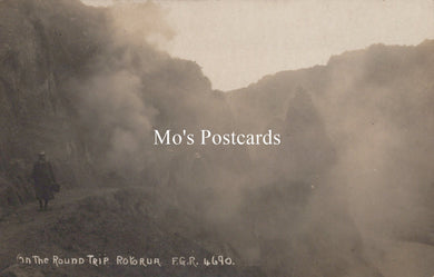 New Zealand Postcard - On The Round Trip, Rotorua SW19181