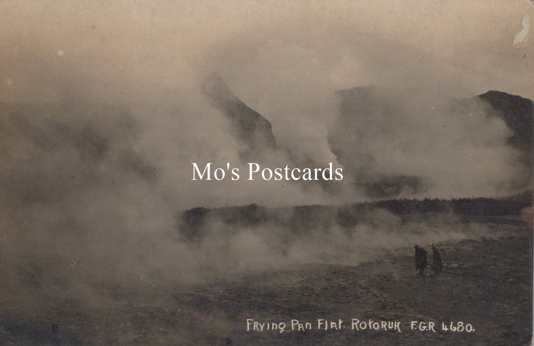 New Zealand Postcard - Frying Pan Flat, Rotorua  SW19194