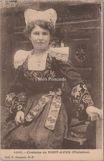 France Postcard - Costume De Pont-Aven, Finistere SW17827