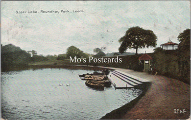 Yorkshire Postcard - Upper Lake, Roundhay Park, Leeds  SW17833