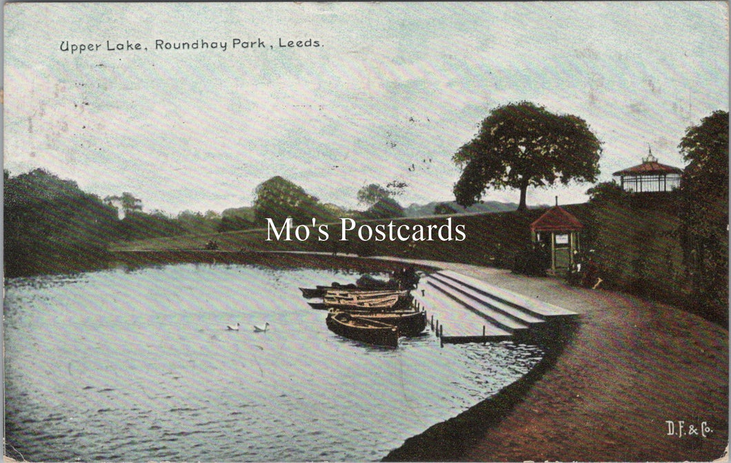 Yorkshire Postcard - Upper Lake, Roundhay Park, Leeds  SW17833