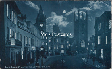Berkshire Postcard - Reading Town Hall and St Lawrence Church  SW17841
