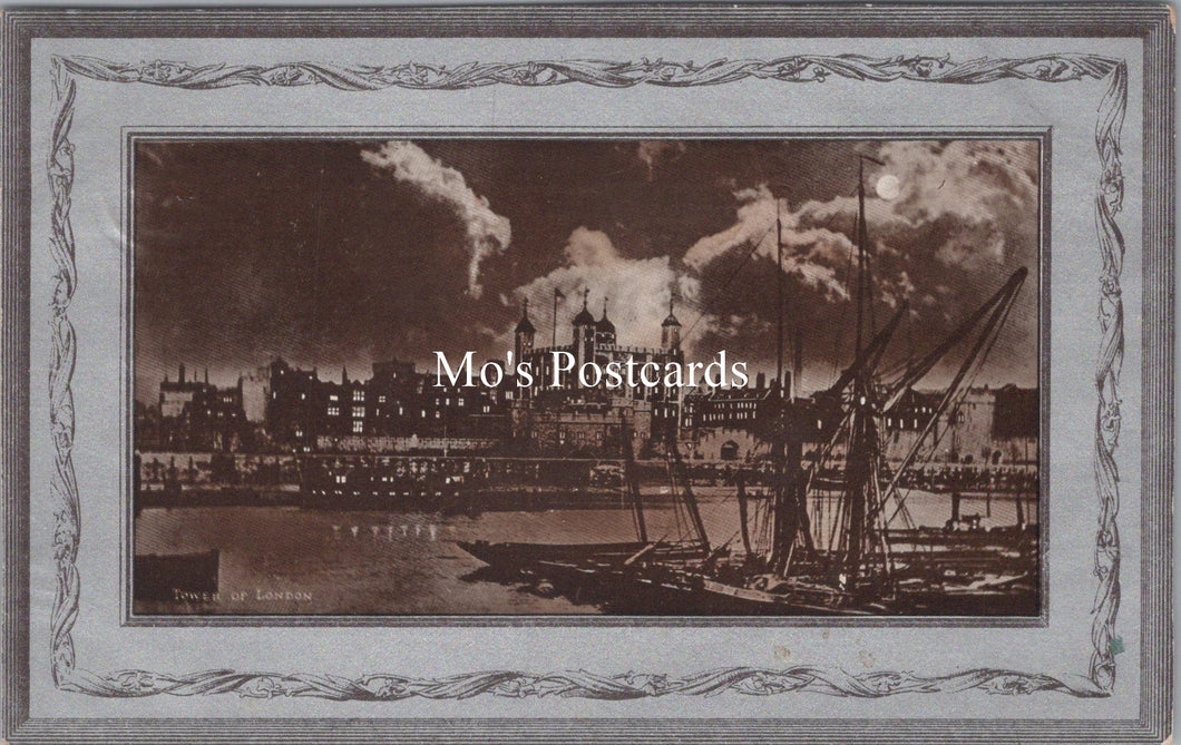 London Postcard - The Tower of London and River Thames SW17922