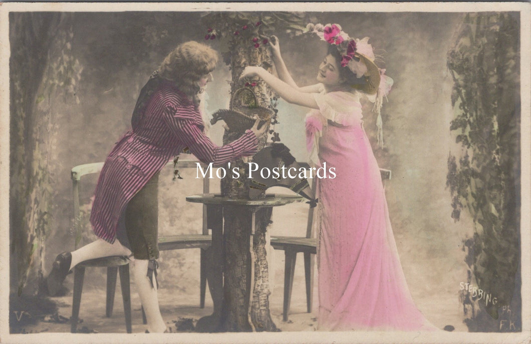 Romance Postcard - A Romantic Couple in Costume  SW18297