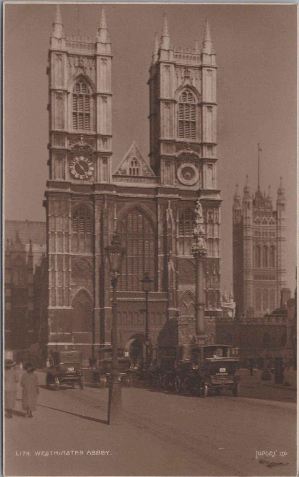 London Postcard - Traffic Outside Westminster Abbey  SW16987