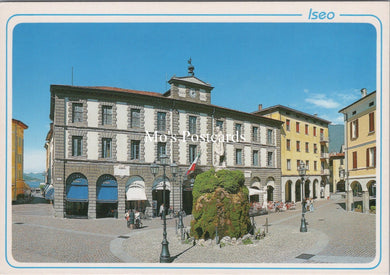 Italy Postcard - Iseo, Place Garibaldi  SX360