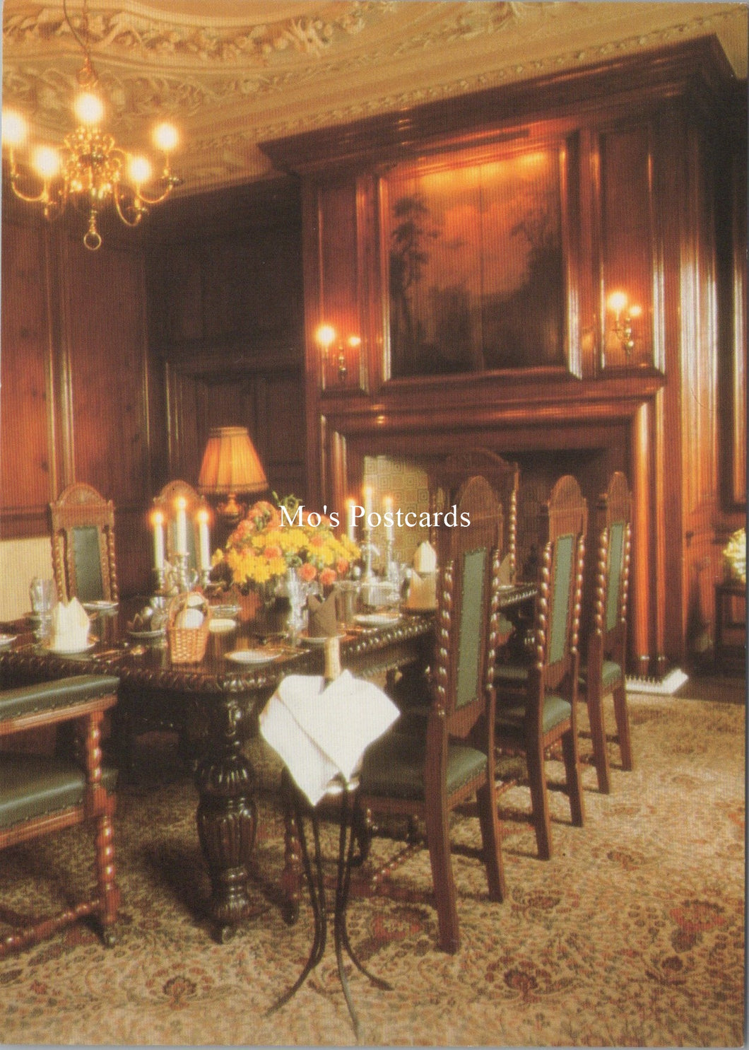 Devon Postcard - The Royal Hotel, Barnstaple Street, Bideford   SX417