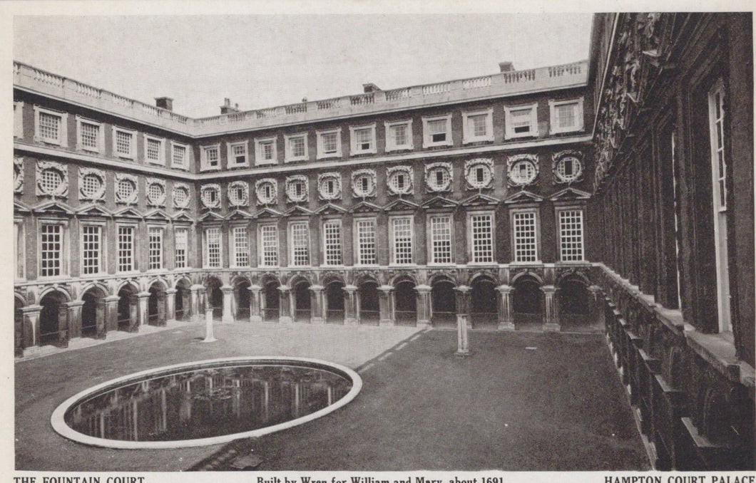Historical black and white postcard of Hampton Court Palace's Fountain Court