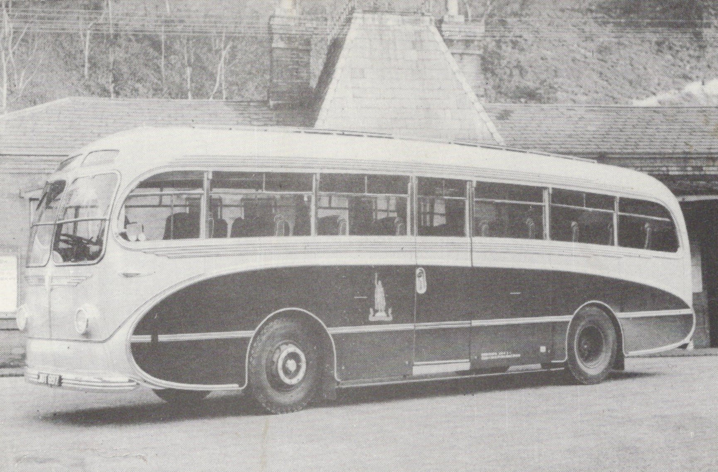 Road Transport Postcard - Leyland 'Royal Tiger' 39 Seat Coach  SW18979