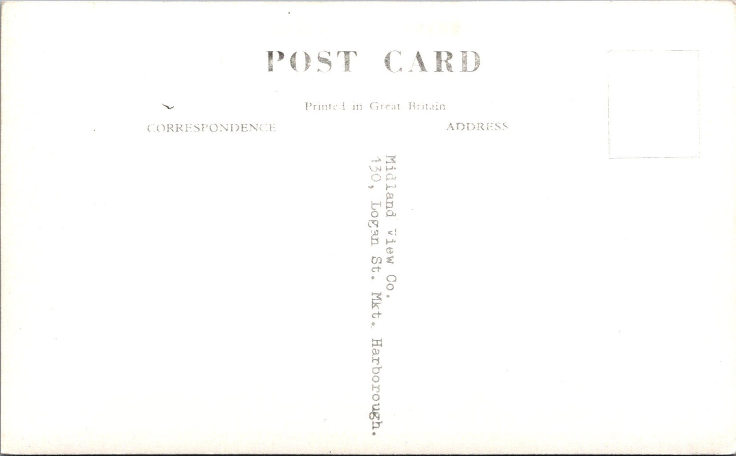Northamptonshire Postcard - New Bungalows, Great Houghton  SX225