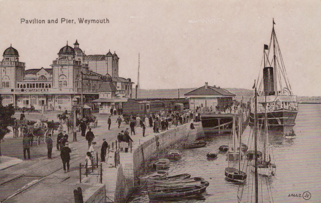 Dorset Postcard - Weymouth Pavilion and Pier  VT551