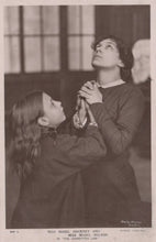 Load image into Gallery viewer, Theatrical Postcard - Miss Mabel Hackney and Miss Mabel Nelson  VT558
