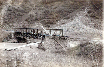 Unknown Location Postcard - River and Eisen???? Bridge  SW18380