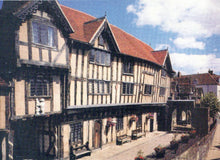 Load image into Gallery viewer, Warwickshire Postcard - The Lord Leycester Hospital, Warwick  SW18108
