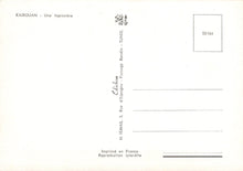 Load image into Gallery viewer, Tunisia Postcard - Kairouan, Une Tapissiere   SW18110 
