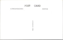 Load image into Gallery viewer, London Postcard - Old Sutton, Benhill Street Tram Terminus  SW17547
