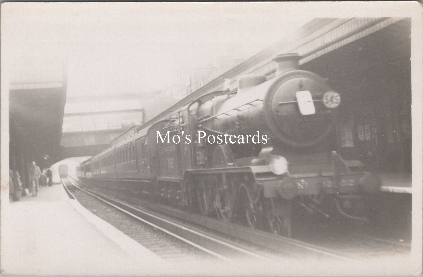Railways Postcard - Southern Locomotive at Sutton Train Station   SW17557