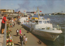 Load image into Gallery viewer, Germany Postcard - Hamburg, Landungsbrucken Und Jan Molsen SW17648

