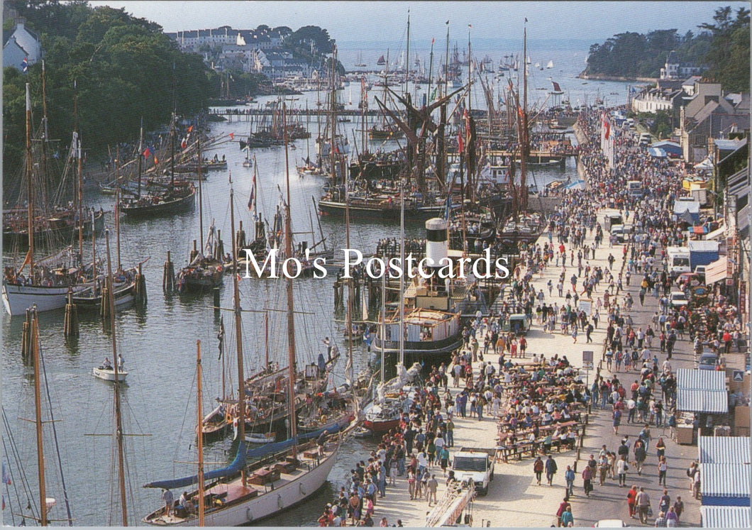 France Postcard - Douarnenez, The Port Museum  SW17665