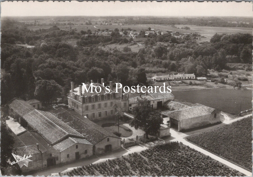 France Postcard - Aerial View of Chateau Grand, Pauillac SW17669