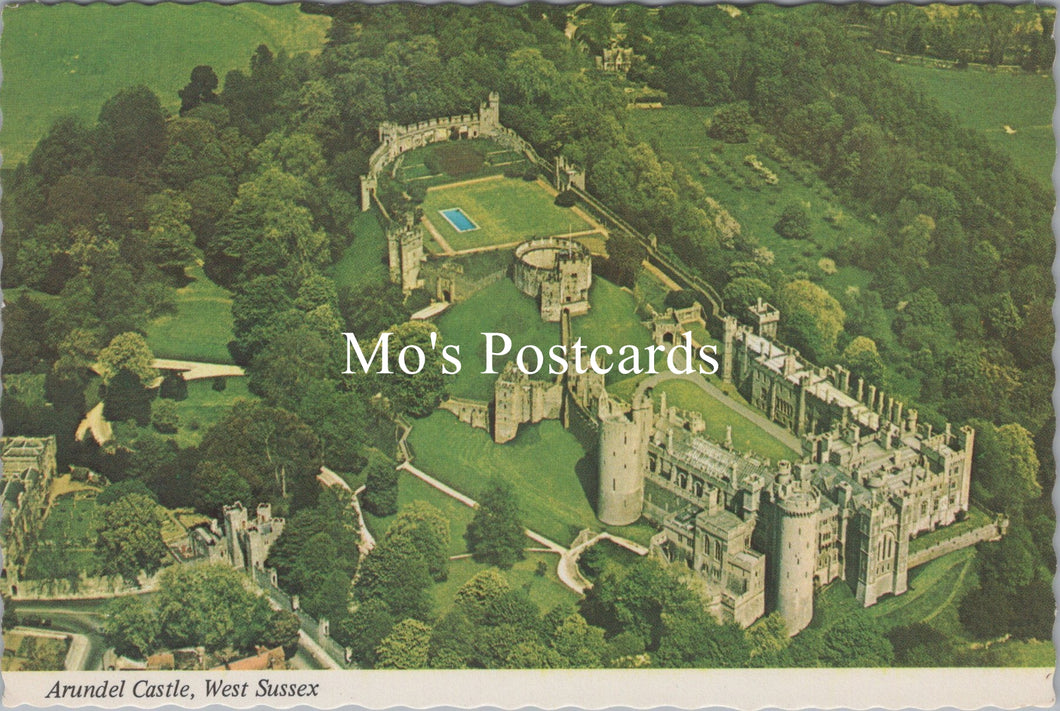Sussex Postcard - Aerial View of Arundel Castle  SW17689