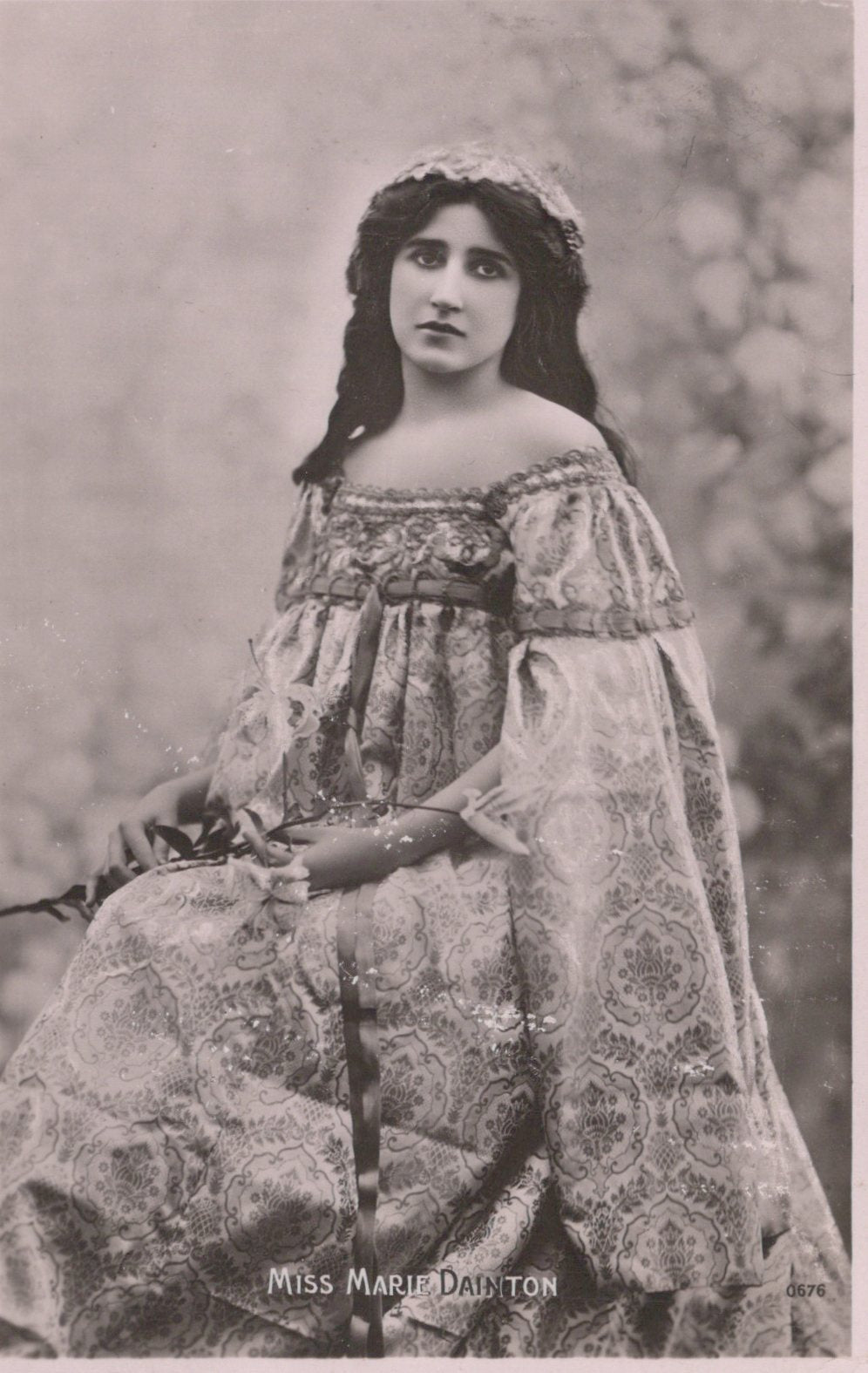 Theatrical Postcard - Actress Miss Marie Dainton  SW18801