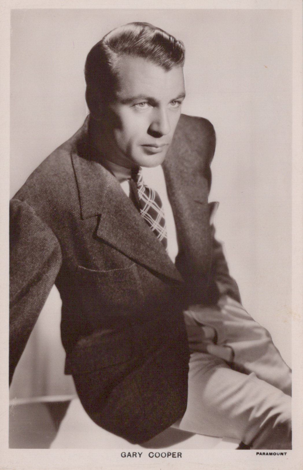 Theatrical Postcard - American Actor Gary Cooper  SW18891