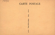 Load image into Gallery viewer, Brown paper with &#39;CARTE POSTALE&#39; text and &#39;Photo BUTIN, Editeur Tours&#39; on a brown background
