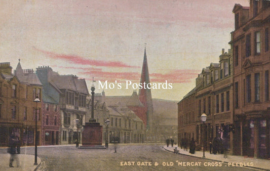 Scotland Postcard - Peebles, East Gate & Old "Mercat Cross" SW18874
