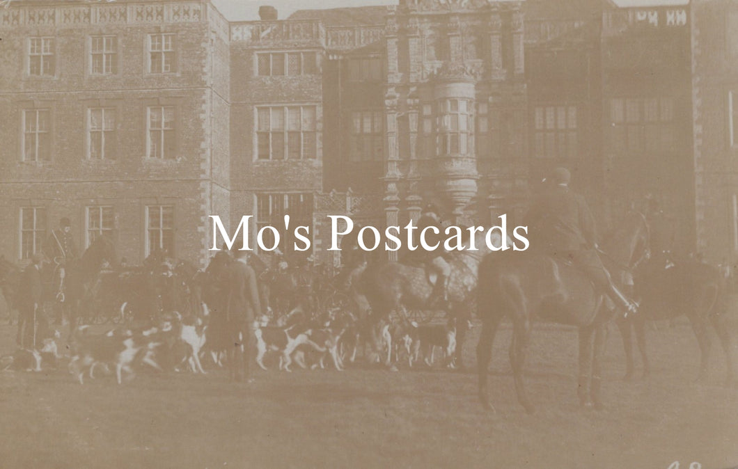 Hampshire Postcard -  Hunting Party at Bramshill House SW19685