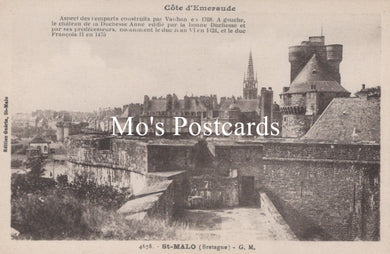 Vintage postcard of St-Malo 