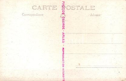 Vintage postcard with 'Carte Postale' and 'Photos George Arles' text on a light background