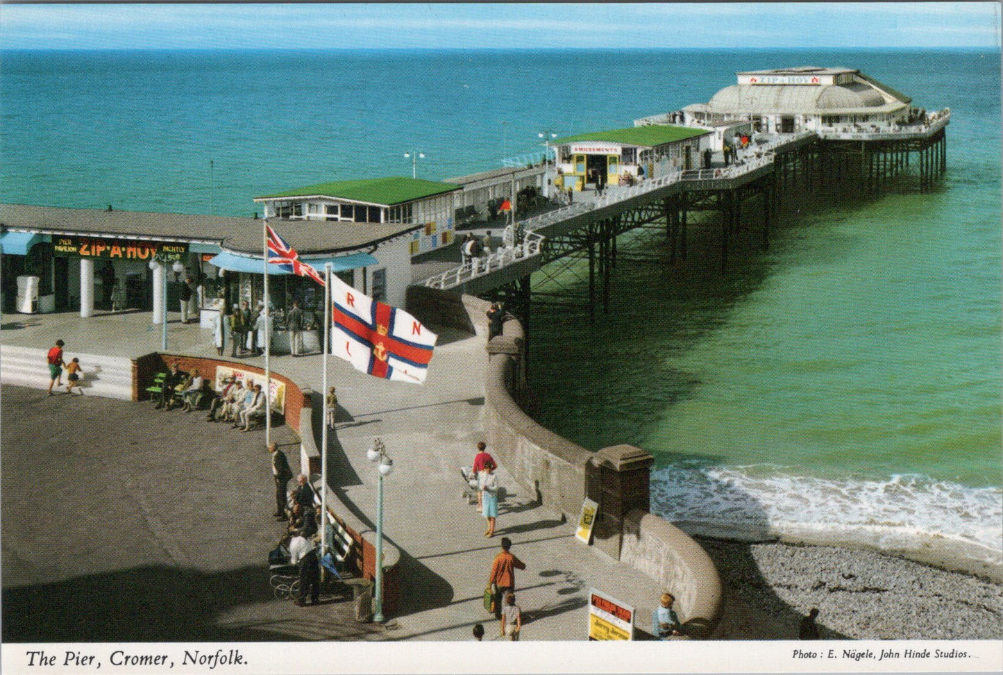 Norfolk Postcard - The Pier, Cromer  SW17636