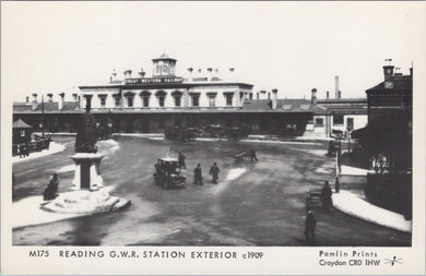 Berkshire Postcard - Reading Train Station Exterior c1909 - SW17981