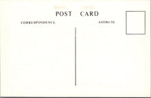 Load image into Gallery viewer, Berkshire Postcard - Reading Train Station Exterior c1909 - SW17981
