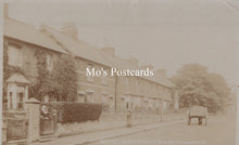 Load image into Gallery viewer, Hertfordshire Postcard - High Street, Rickmansworth  SW19267
