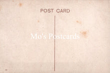 Load image into Gallery viewer, London Postcard - Victoria and Albert Museum  SW18667
