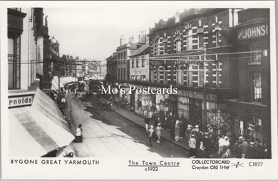 Norfolk Postcard - Great Yarmouth Town Centre c1922 - SW17713