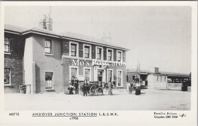 Hampshire Postcard - Andover Junction Station c1906 - SW17734