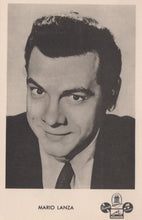 Load image into Gallery viewer, Film Star Postcard -  Hollywood Actor Mario Lanza  SW18633
